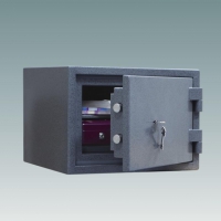 Комбиниран сейф